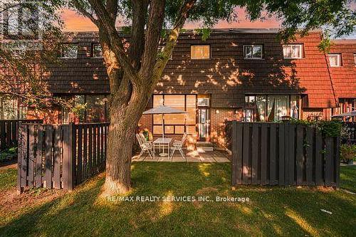 89 Darras Court E, Brampton, ON - Outdoor