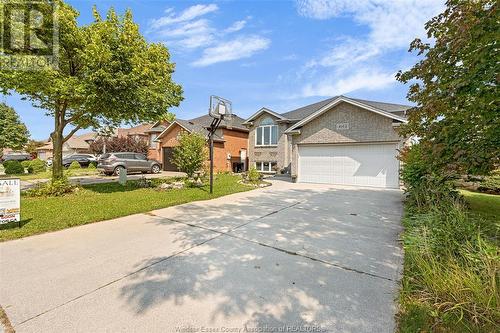 4162 Spago Crescent, Windsor, ON - Outdoor