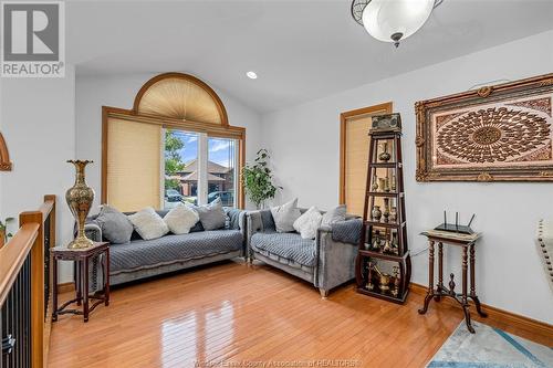 4162 Spago Crescent, Windsor, ON - Indoor Photo Showing Living Room