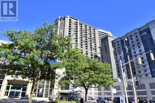 603 - 150 Main Street W, Hamilton (Central), ON - Outdoor With Facade