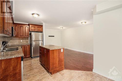 81 Indigo Street, Ottawa, ON - Indoor Photo Showing Kitchen With Double Sink