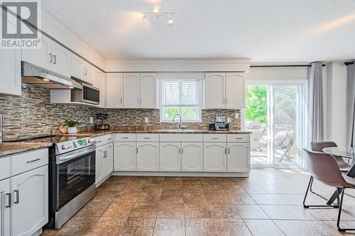 173 Clair Road W, Guelph, ON - Indoor Photo Showing Kitchen