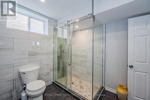 173 Clair Road W, Guelph, ON - Indoor Photo Showing Bathroom