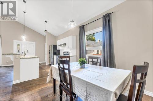 100 Queen Street, Kawartha Lakes (Fenelon Falls), ON - Indoor Photo Showing Dining Room