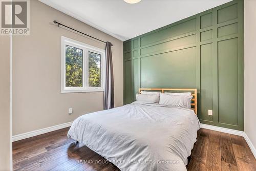 100 Queen Street, Kawartha Lakes (Fenelon Falls), ON - Indoor Photo Showing Bedroom