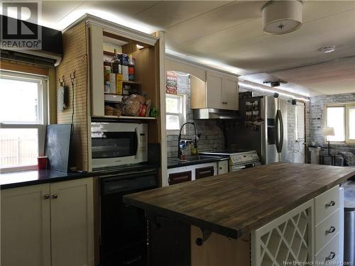 7 Willowgrove, Moncton, NB - Indoor Photo Showing Kitchen