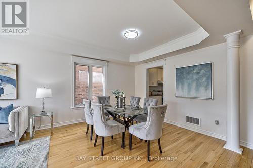 214 Paradelle Drive, Richmond Hill, ON - Indoor Photo Showing Dining Room