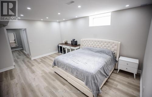 62 Bond Crescent, Richmond Hill (Oak Ridges), ON - Indoor Photo Showing Bedroom