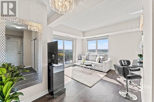 1208 - 7730 Kipling Avenue, Vaughan (West Woodbridge), ON - Indoor Photo Showing Living Room