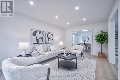 4 Waterwheel Street, Markham (Raymerville), ON - Indoor Photo Showing Living Room