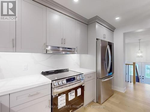 180 The Queensway Road N, Georgina (Historic Lakeshore Communities), ON - Indoor Photo Showing Kitchen