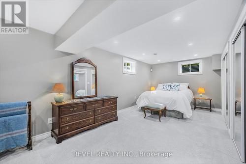 1640 Golf Link Road, Midland, ON - Indoor Photo Showing Bedroom