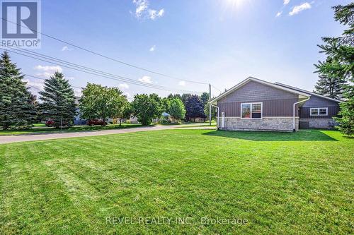 22 Anne Street, Penetanguishene, ON - Outdoor With Deck Patio Veranda