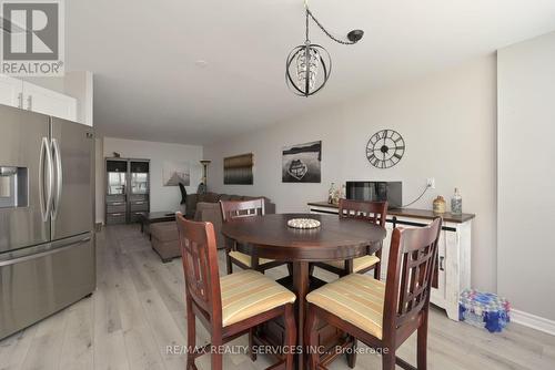 #1210 - 10 Laurelcrest Street, Brampton (Queen Street Corridor), ON - Indoor Photo Showing Dining Room