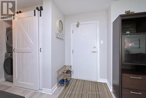 #1210 - 10 Laurelcrest Street, Brampton (Queen Street Corridor), ON - Indoor Photo Showing Other Room