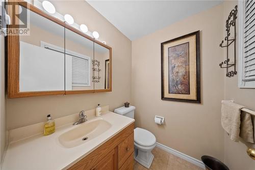 96 Strathmere Court, Greater Sudbury, ON - Indoor Photo Showing Bathroom