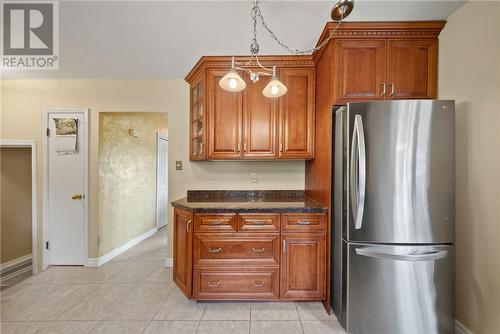 96 Strathmere Court, Greater Sudbury, ON - Indoor Photo Showing Kitchen