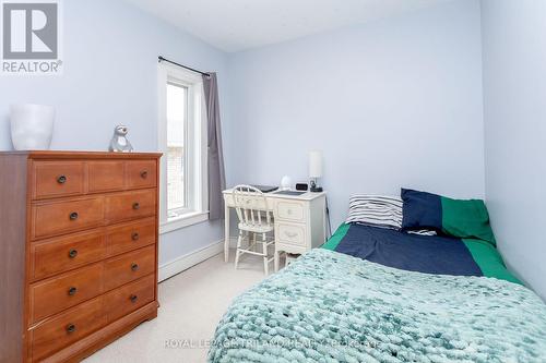 184 Wellington Street, St. Thomas, ON - Indoor Photo Showing Bedroom