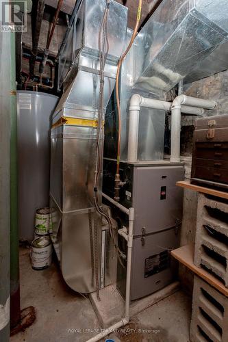 184 Wellington Street, St. Thomas, ON - Indoor Photo Showing Basement