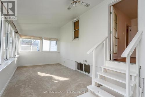 1866 Avalon Street, London, ON - Indoor Photo Showing Other Room