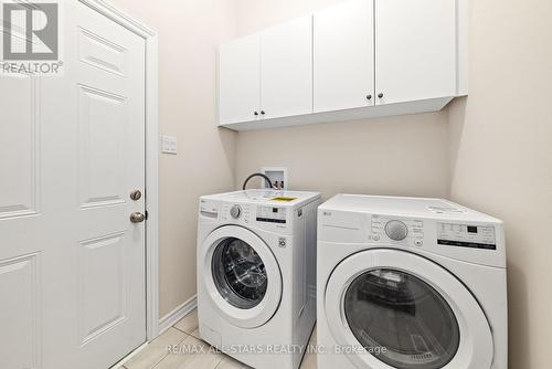 29 - 17 Lakewood Crescent, Kawartha Lakes (Bobcaygeon), ON - Indoor Photo Showing Laundry Room