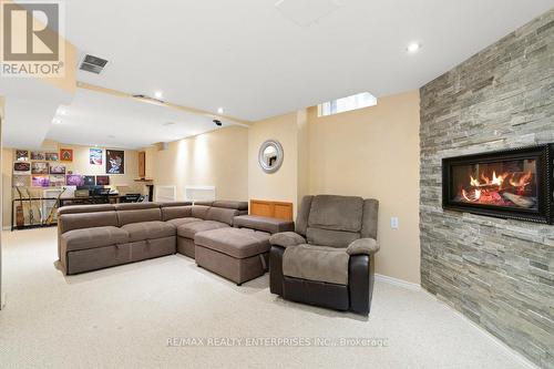 2054 Hunters Wood Drive, Burlington (Headon), ON - Indoor Photo Showing Living Room With Fireplace