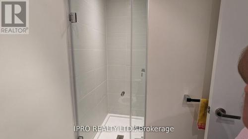 203 - 5025 Harvard Road, Mississauga, ON -  Photo Showing Bathroom