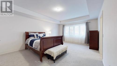 9 Pellegrino Road, Brampton, ON - Indoor Photo Showing Bedroom