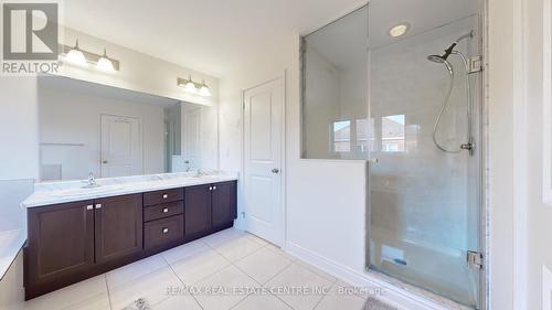 9 Pellegrino Road, Brampton, ON - Indoor Photo Showing Bathroom