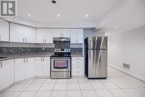 5444 Longford Drive, Mississauga (Churchill Meadows), ON - Indoor Photo Showing Kitchen With Stainless Steel Kitchen