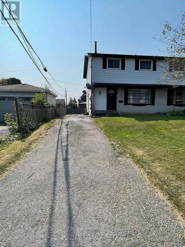 1364 Lakefield Street, Oshawa (Lakeview), ON - Outdoor