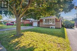 14 FISHER CRESCENT  Hamilton, ON L9C 4N2