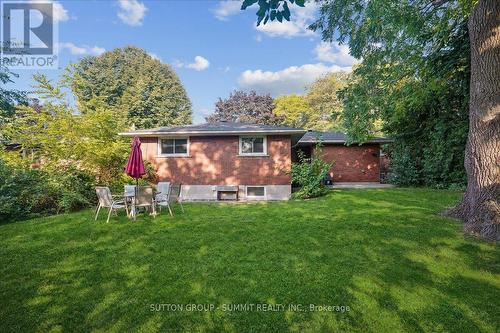 14 Fisher Crescent, Hamilton, ON 