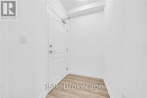 1213 - 450 Dundas Street E, Hamilton (Waterdown), ON - Indoor Photo Showing Other Room