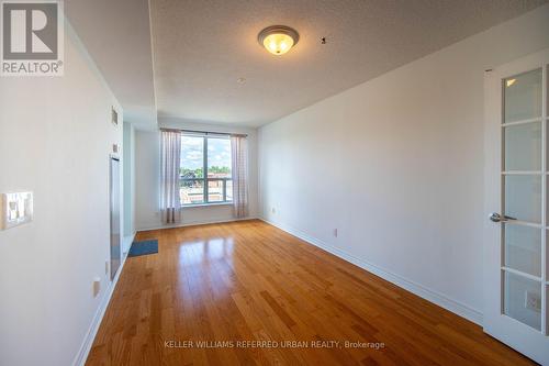 413 - 60 Fairfax Crescent, Toronto (Clairlea-Birchmount), ON - Indoor Photo Showing Other Room