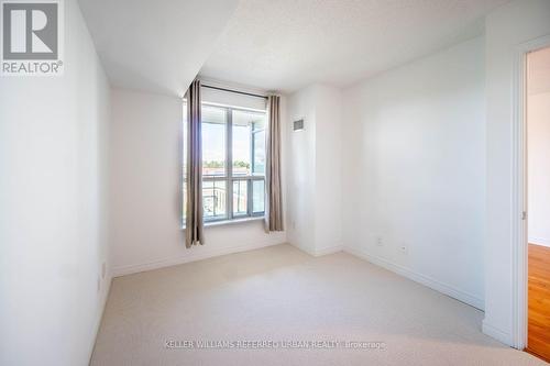 413 - 60 Fairfax Crescent, Toronto (Clairlea-Birchmount), ON - Indoor Photo Showing Other Room