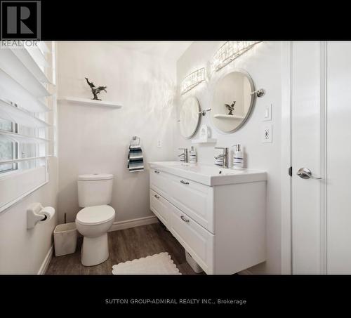 80 Marshall Street, Barrie (Allandale Heights), ON - Indoor Photo Showing Bathroom