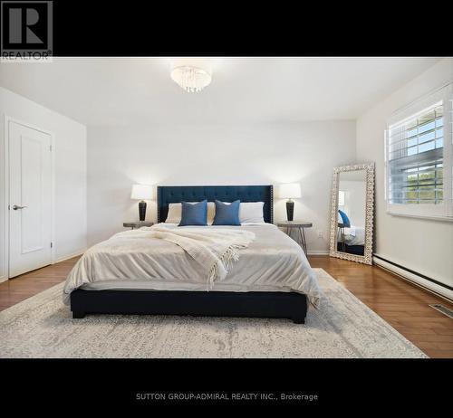 80 Marshall Street, Barrie (Allandale Heights), ON - Indoor Photo Showing Bedroom