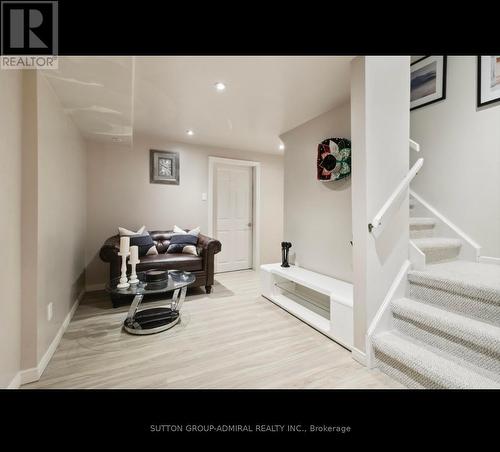 80 Marshall Street, Barrie (Allandale Heights), ON - Indoor Photo Showing Other Room