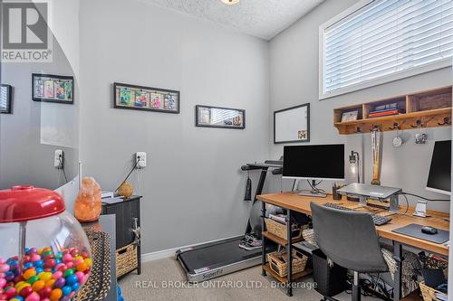 22 Patterson Place, Barrie (Ardagh), ON - Indoor Photo Showing Office