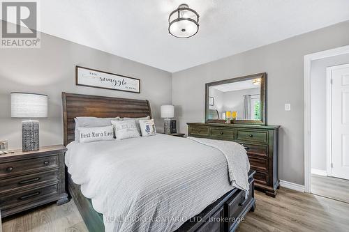 22 Patterson Place, Barrie, ON - Indoor Photo Showing Bedroom