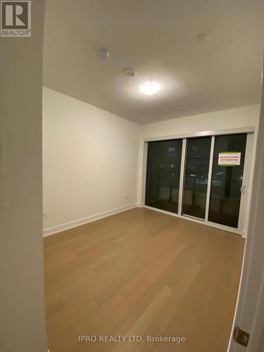 539 - 30 Shore Breeze Drive, Toronto, ON - Indoor Photo Showing Other Room