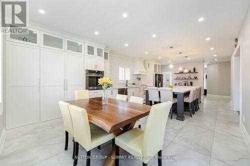 1065 Halliday Avenue, Mississauga, ON - Indoor Photo Showing Dining Room