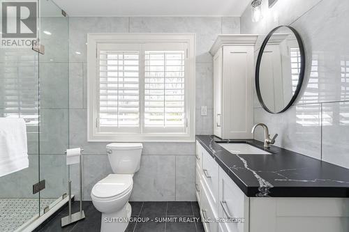 1065 Halliday Avenue, Mississauga (Lakeview), ON - Indoor Photo Showing Bathroom