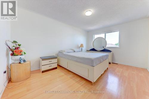 148 Willow Park Drive, Brampton, ON - Indoor Photo Showing Bedroom