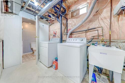 148 Willow Park Drive, Brampton, ON - Indoor Photo Showing Laundry Room