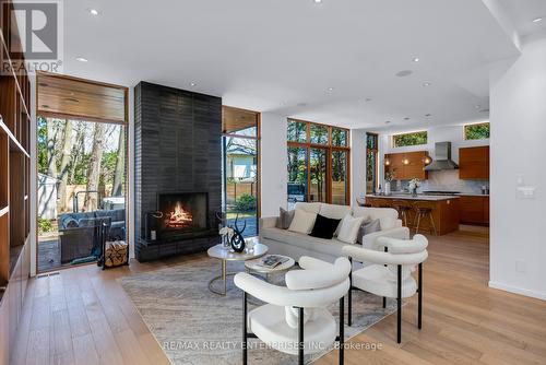 1217 Mona Road, Mississauga, ON - Indoor Photo Showing Living Room With Fireplace