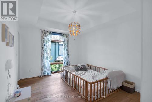 1217 Mona Road, Mississauga, ON - Indoor Photo Showing Bedroom