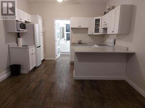 7261 Moose Road, Prince George, BC - Indoor Photo Showing Kitchen