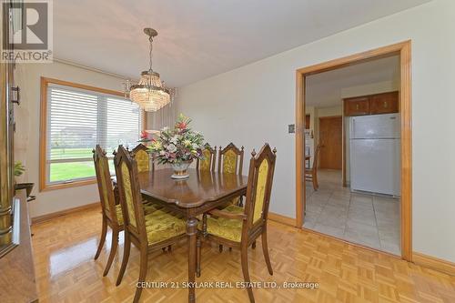 9 Princess Andrea Court, Brampton, ON - Indoor Photo Showing Dining Room